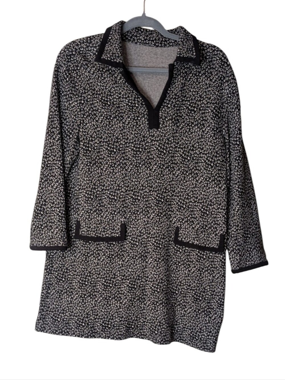 Unbranded Collared Pullover Knit Tunic Top Black White Pattern Pockets Size 14